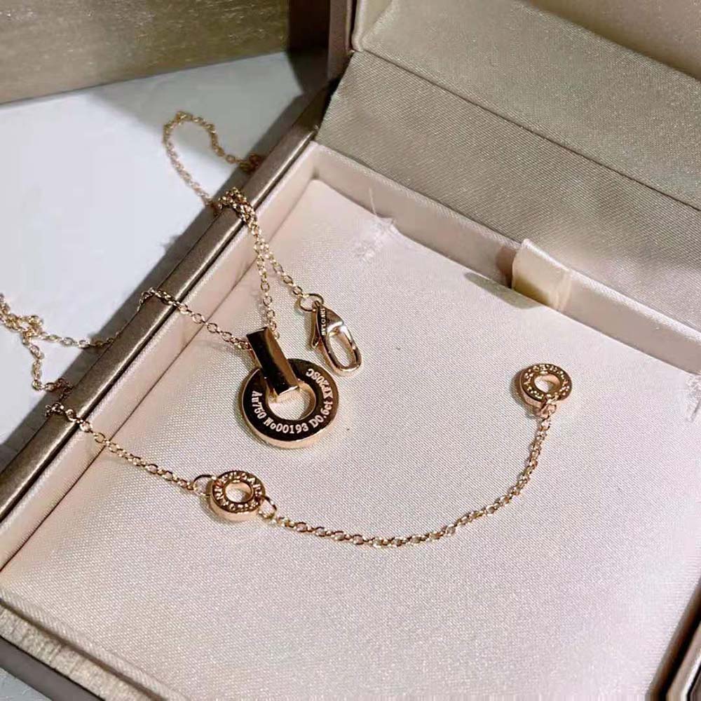 Side angle highlighting clasp and signature engraving on Bvlgari Bvlgari Necklace Circular Motif