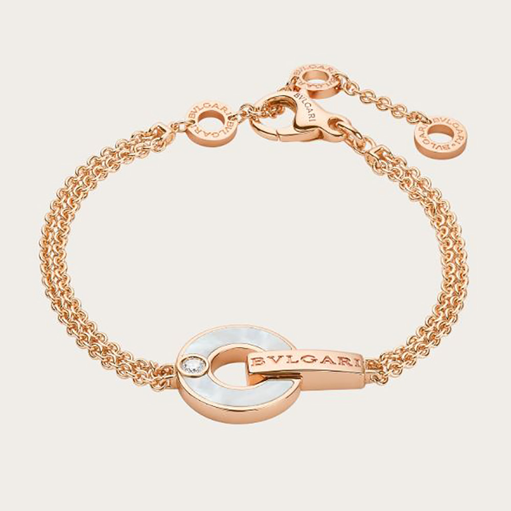 Close-up of Bvlgari Women Bvlgari Bracelet 18 KT Rose Gold Bracelet clasp and engraving