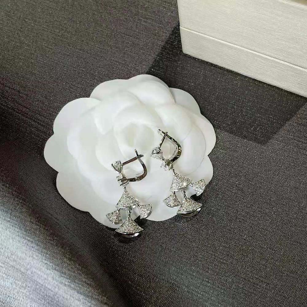 Bvlgari Women Divas Dream Earrings - image 5