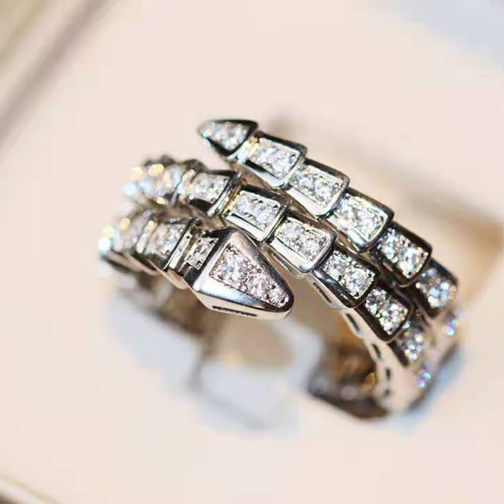 Bvlgari Women Serpenti Viper Two-coil 18 KT White Gold Ring - image 10