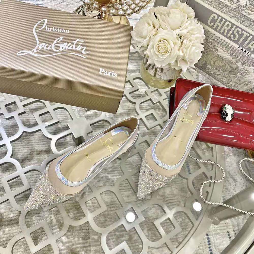 Top view showing adjustable buckle on Galativi P Strass Flat-Sandy sandal