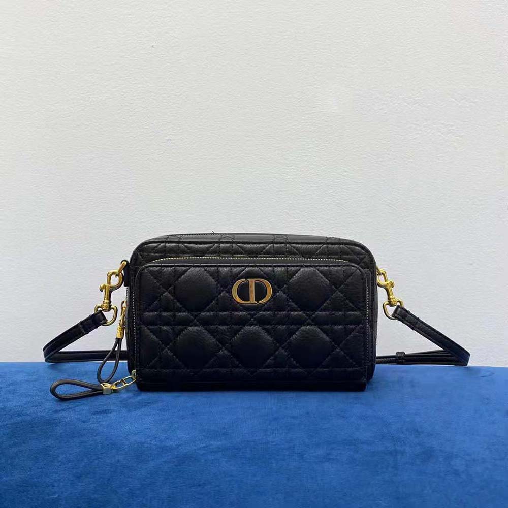 Close-up on Cannage stitching and silver-tone hardware of Dior Women Caro Double Pouch