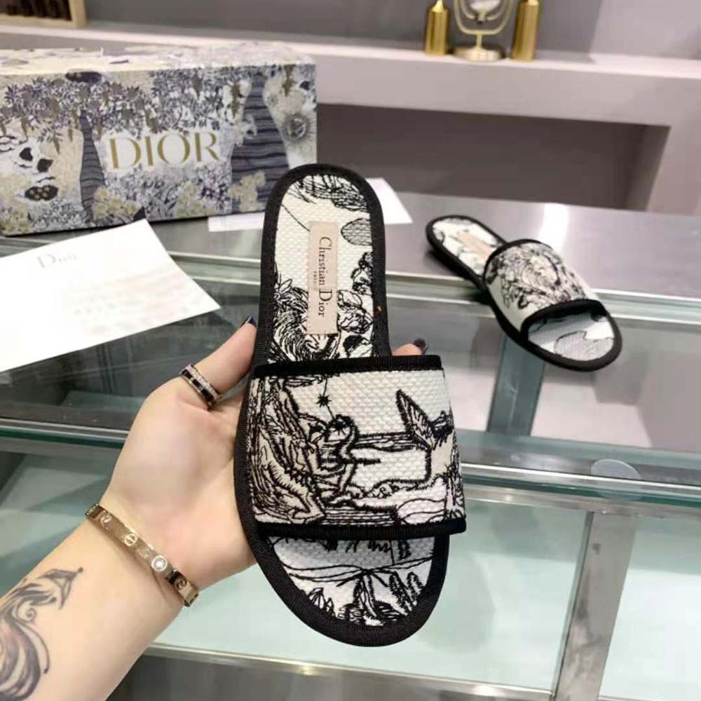 Dior Women Chez Moi Slide Black and White Dior Zodiac Embroidered Cotton - image 6