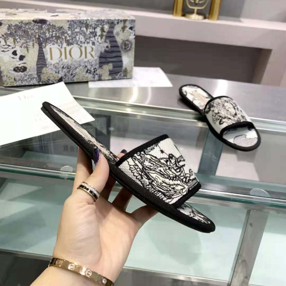 Dior Women Chez Moi Slide Black and White Dior Zodiac Embroidered Cotton - image 7