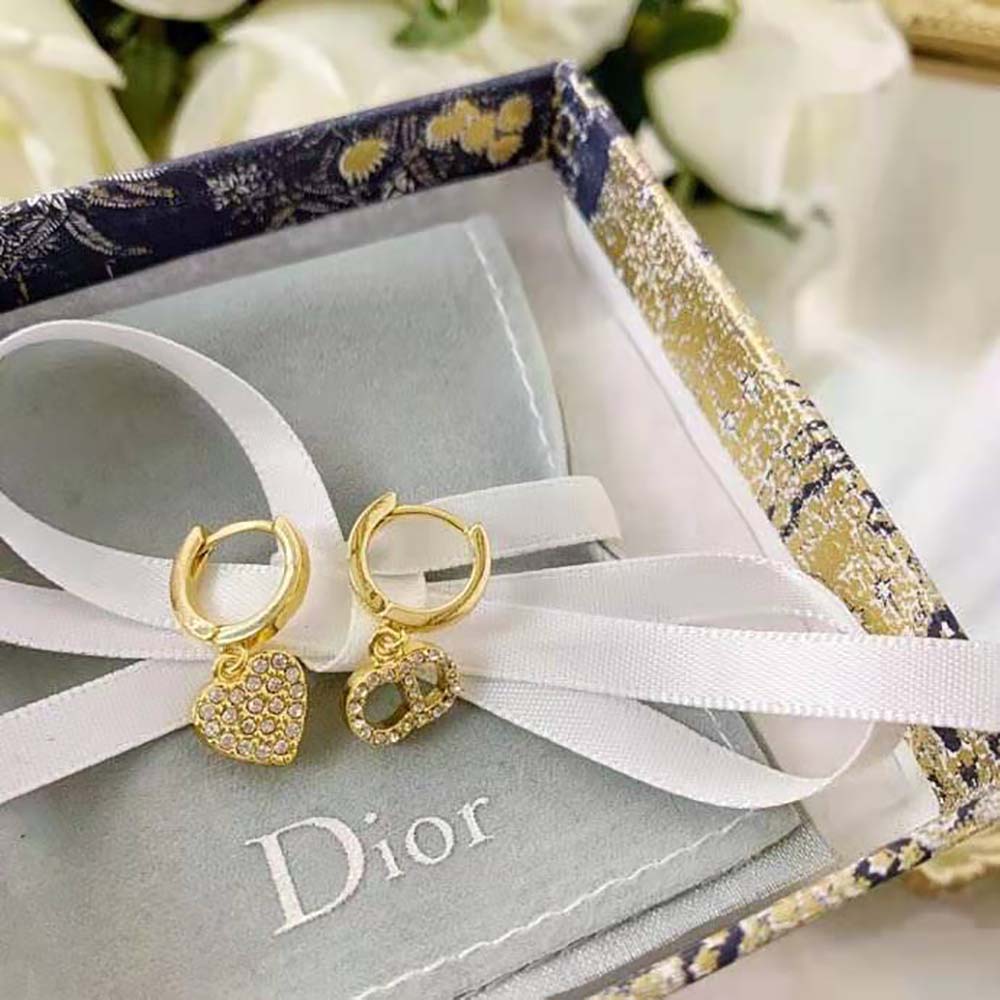 Detail of star motif on Dior Women Clair D Lune Earrings Gold-Finish Metal