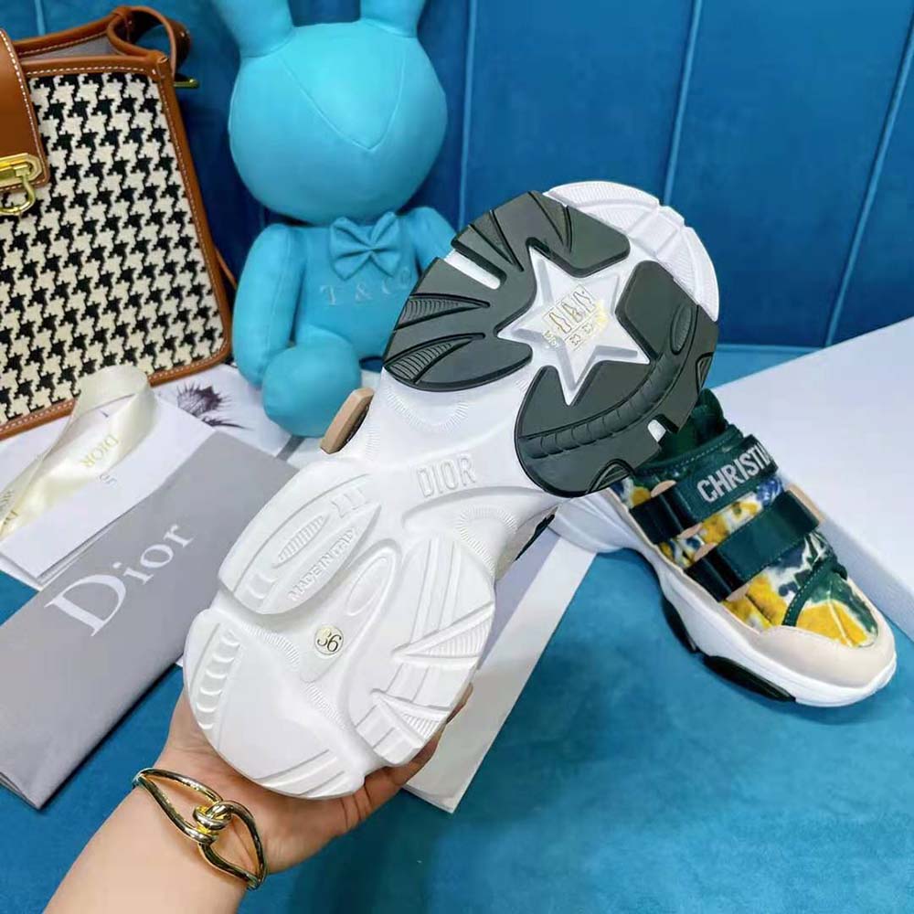 Dior Women D-Wander Sneaker Cypress Green Camouflage Tie & Dior Technical Fabric - image 9