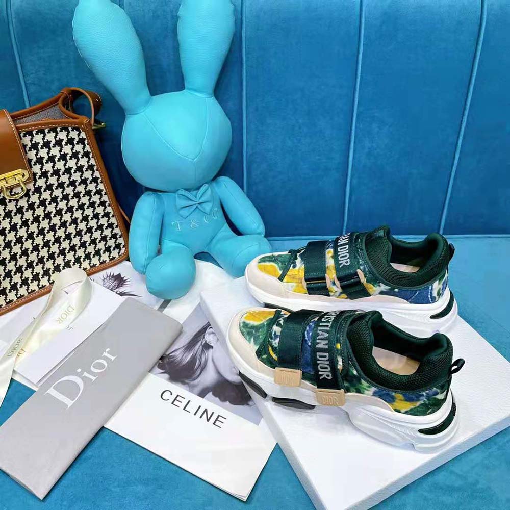 Top-down view highlighting silhouette and signature Dior branding