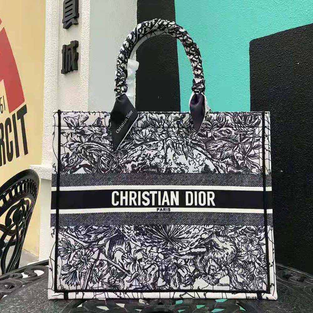 Close-up of multicolor zodiac embroidery on Dior Women Dior Book Tote Latte