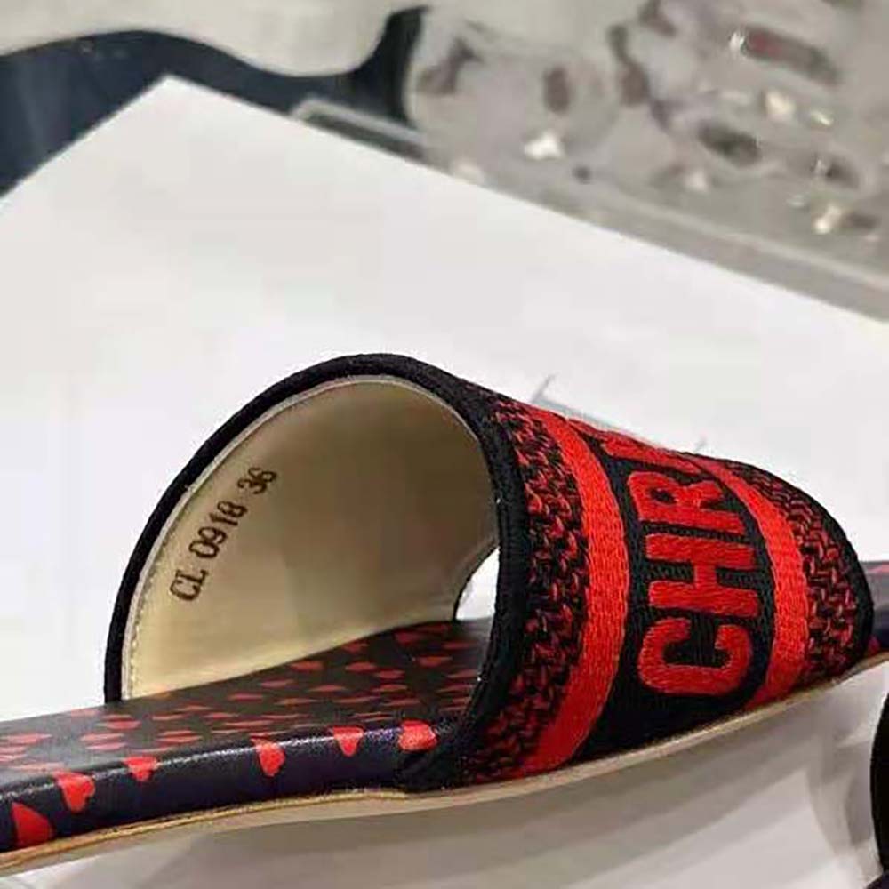 Dior Women Dway Slide Navy Blue and Red Hearts I Love Paris Embroidered Cotton - image 4