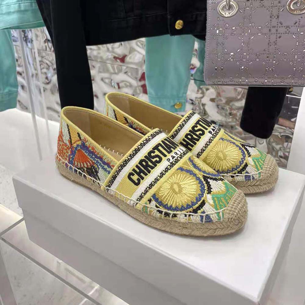 Close-up detail of embroidery on Dior Women Granville Espadrille Turquoise Dior In Lights Embroidered Cotton