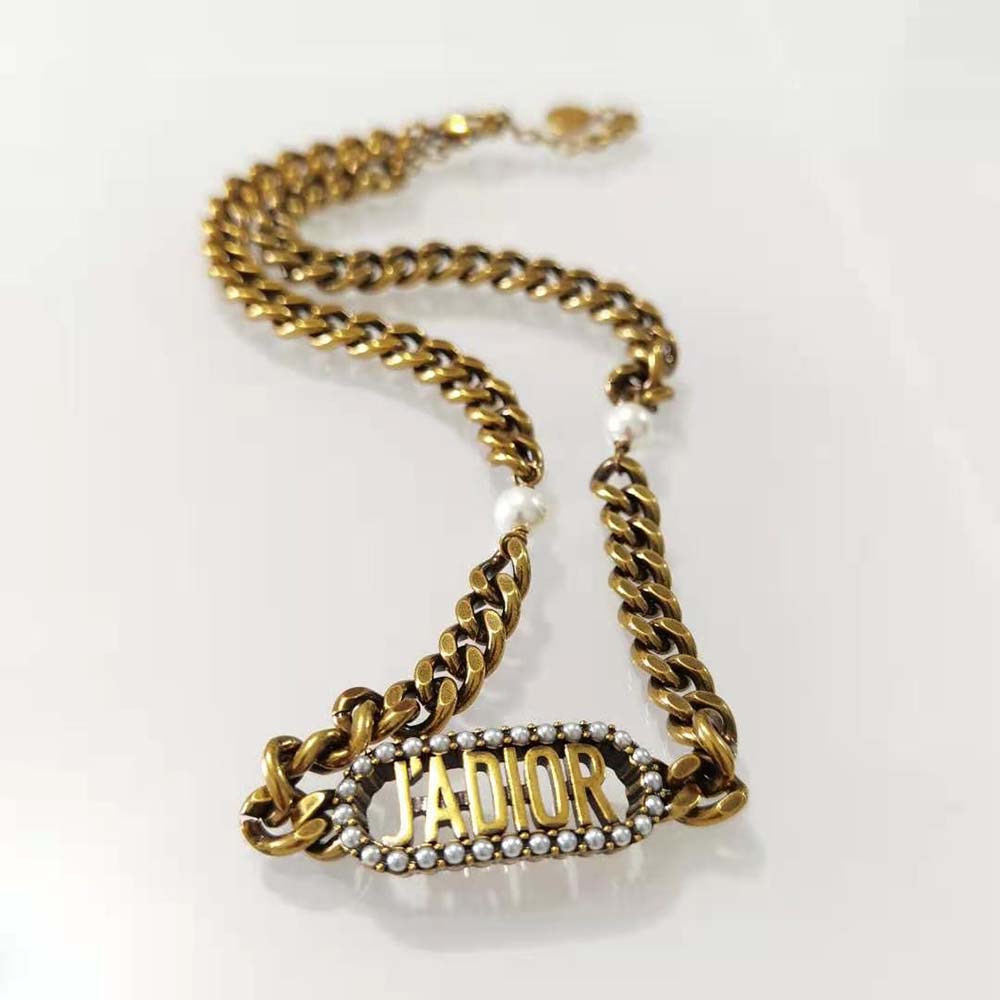 Side view of Dior Women J Adior Choker showing adjustable clasp detail