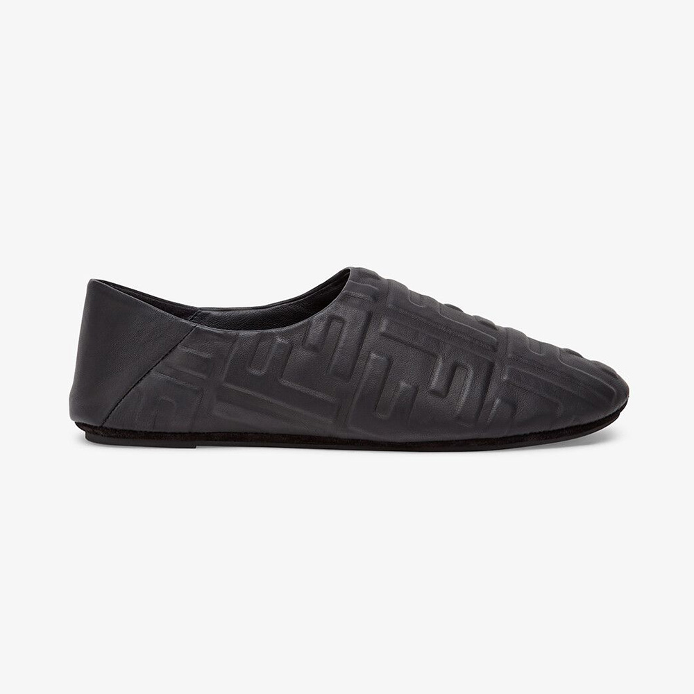 Side profile of Fendi Unisex Signature Black Nappa Leather Slippers