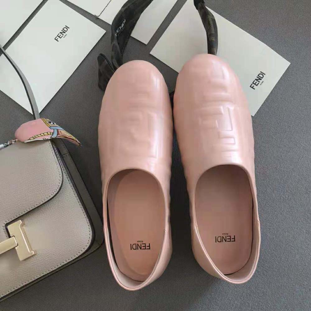 Fendi Unisex Signature Pink Nappa Leather Slippers - image 7