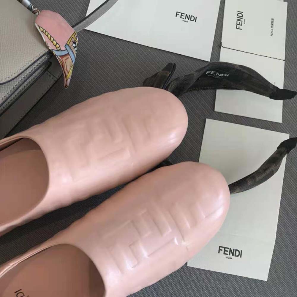 Fendi Unisex Signature Pink Nappa Leather Slippers - image 9
