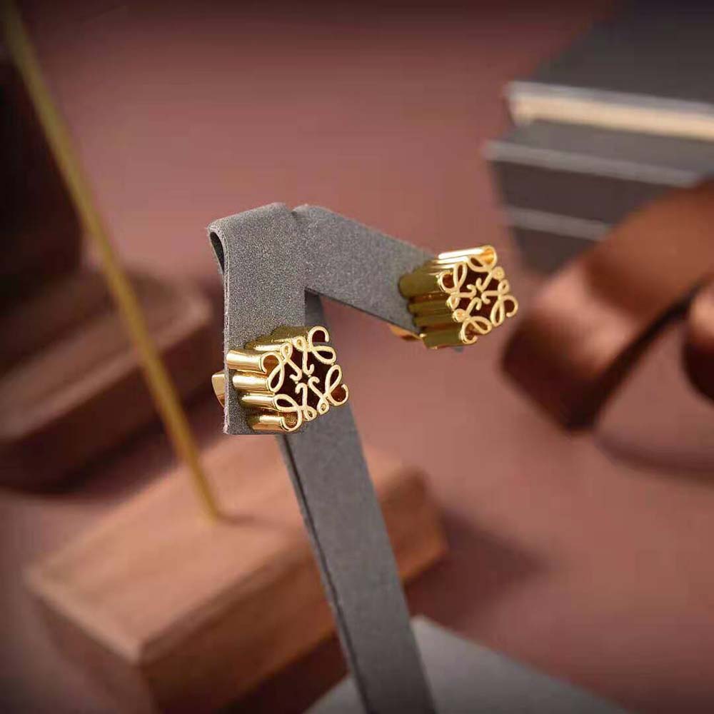 Side profile showing push-back closure on Loewe Anagram Earrings