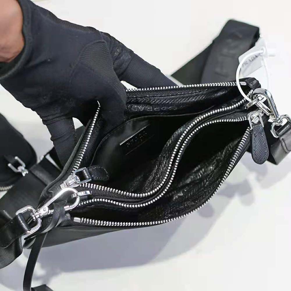 Prada Women Nylon Re-Edition 2000 Shoulder Bag-Black - image 6