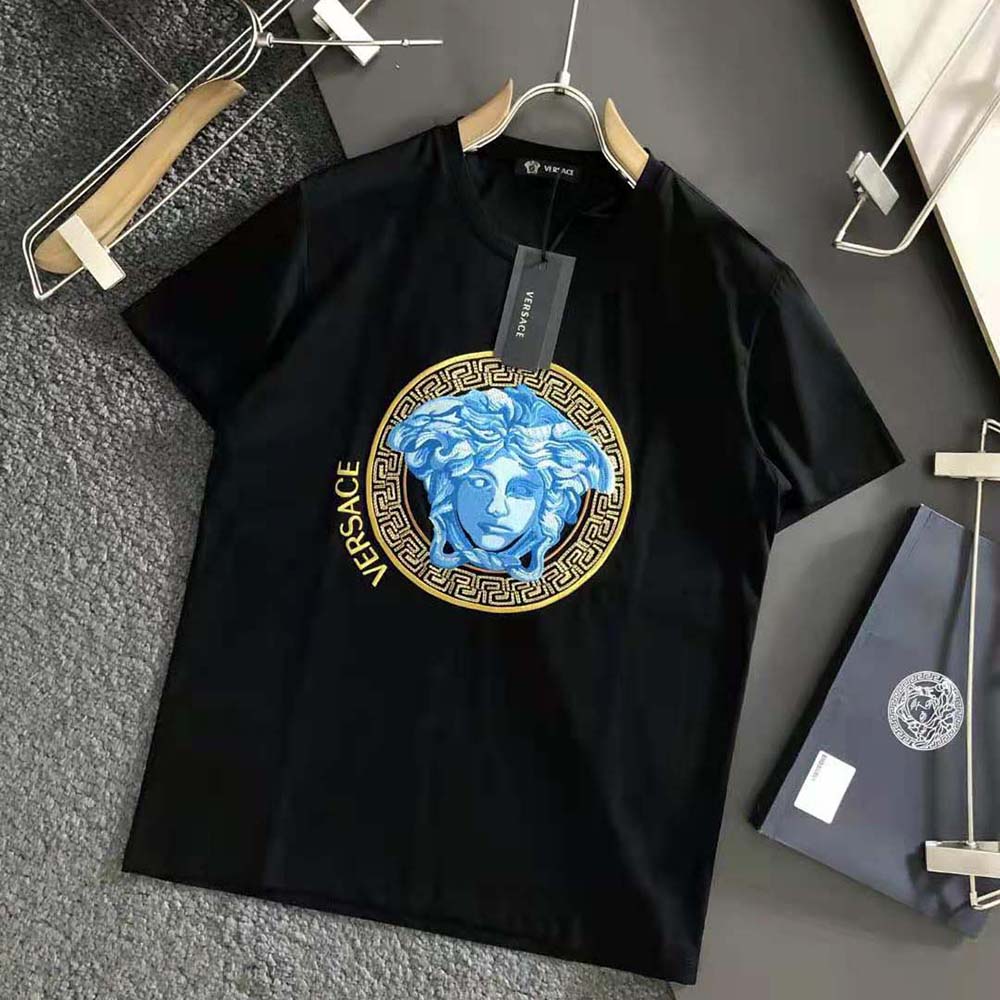 Side angle showcasing fit of Versace Women Medusa Amplified Embroidered T-shirt