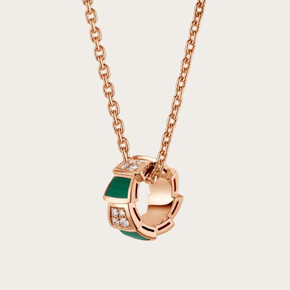 Front view of Bvlgari Women Serpenti Viper 18 KT Rose Gold Necklace Set
