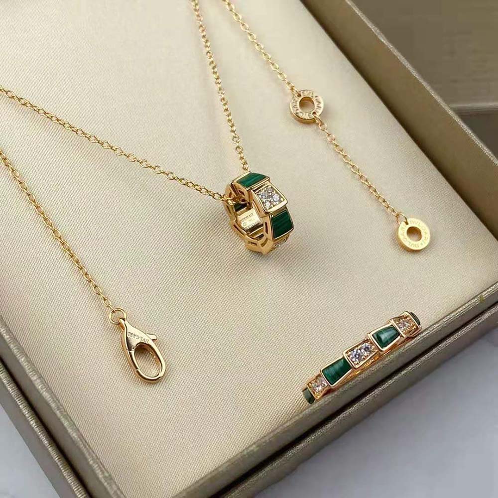 Bvlgari Women Serpenti Viper 18 KT Rose Gold Necklace Set with Malachite Elements - image 4