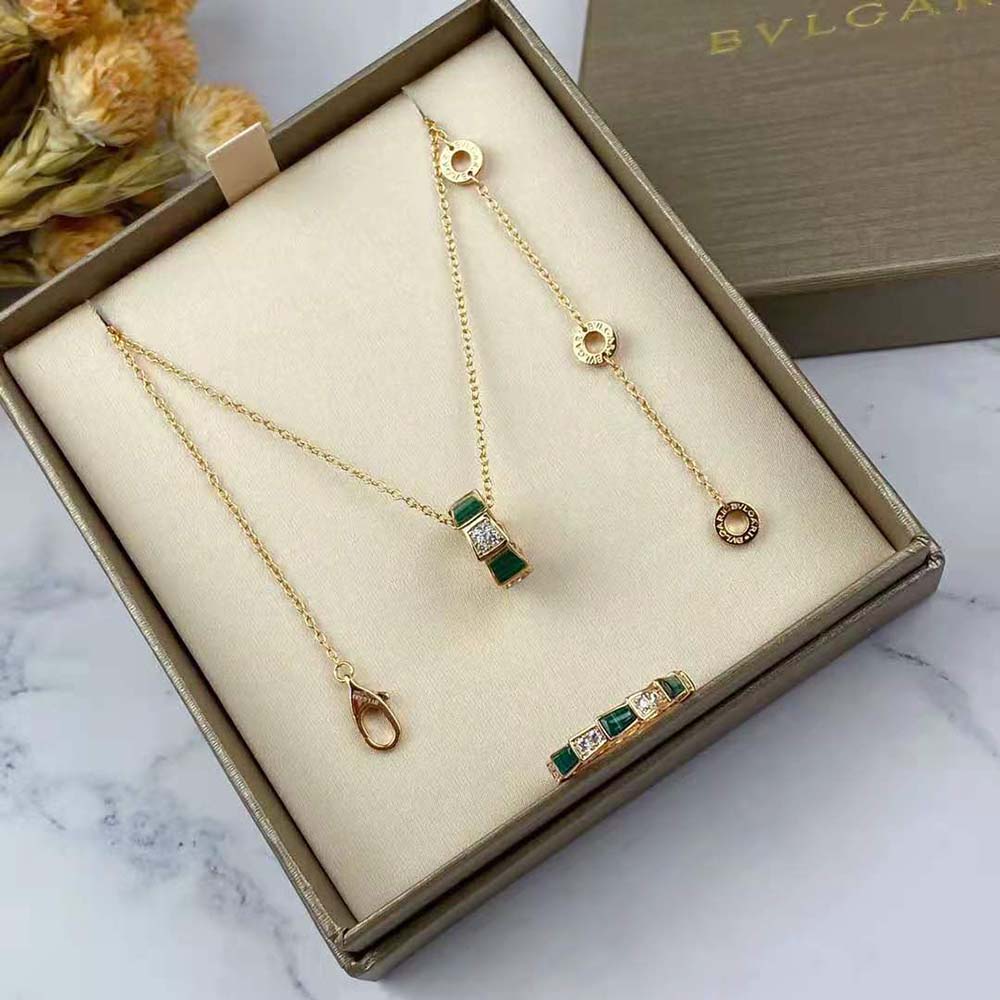 Side angle showing serpent motif detail on Bvlgari Women Serpenti Viper necklace