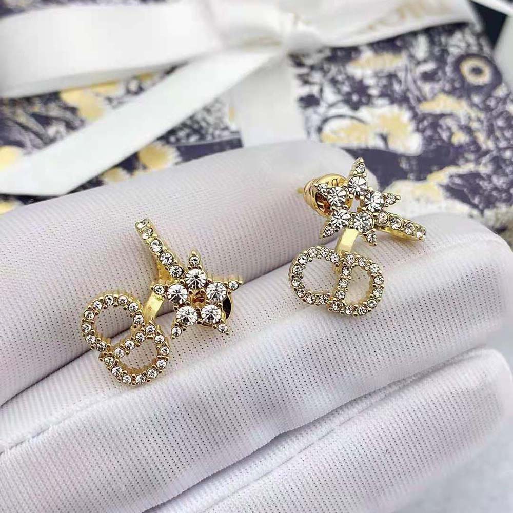 Side angle showing delicate drop silhouette of Dior Women Clair D Lune Earrings