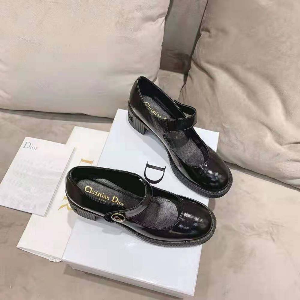Rear angle showing heel and embossed Dior detail on pump