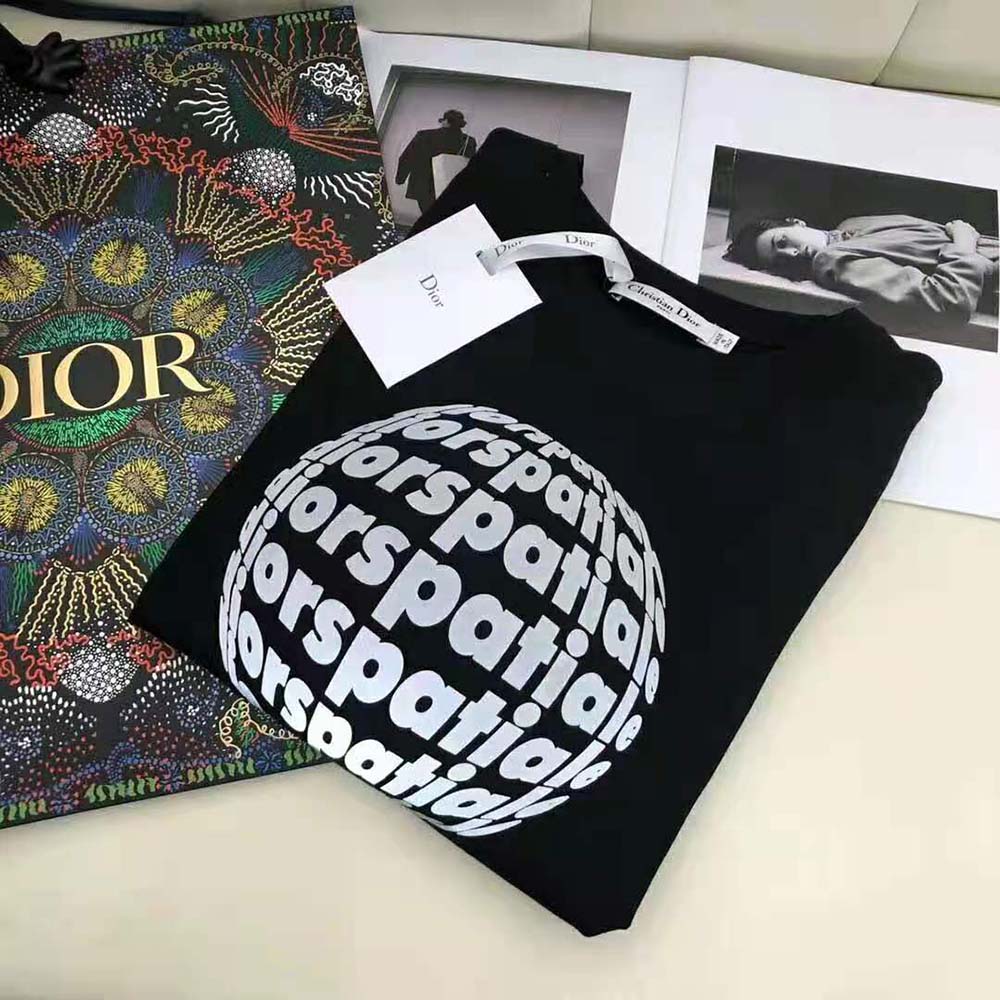 Close-up of signature Dior Spatial print on black cotton linen T-shirt