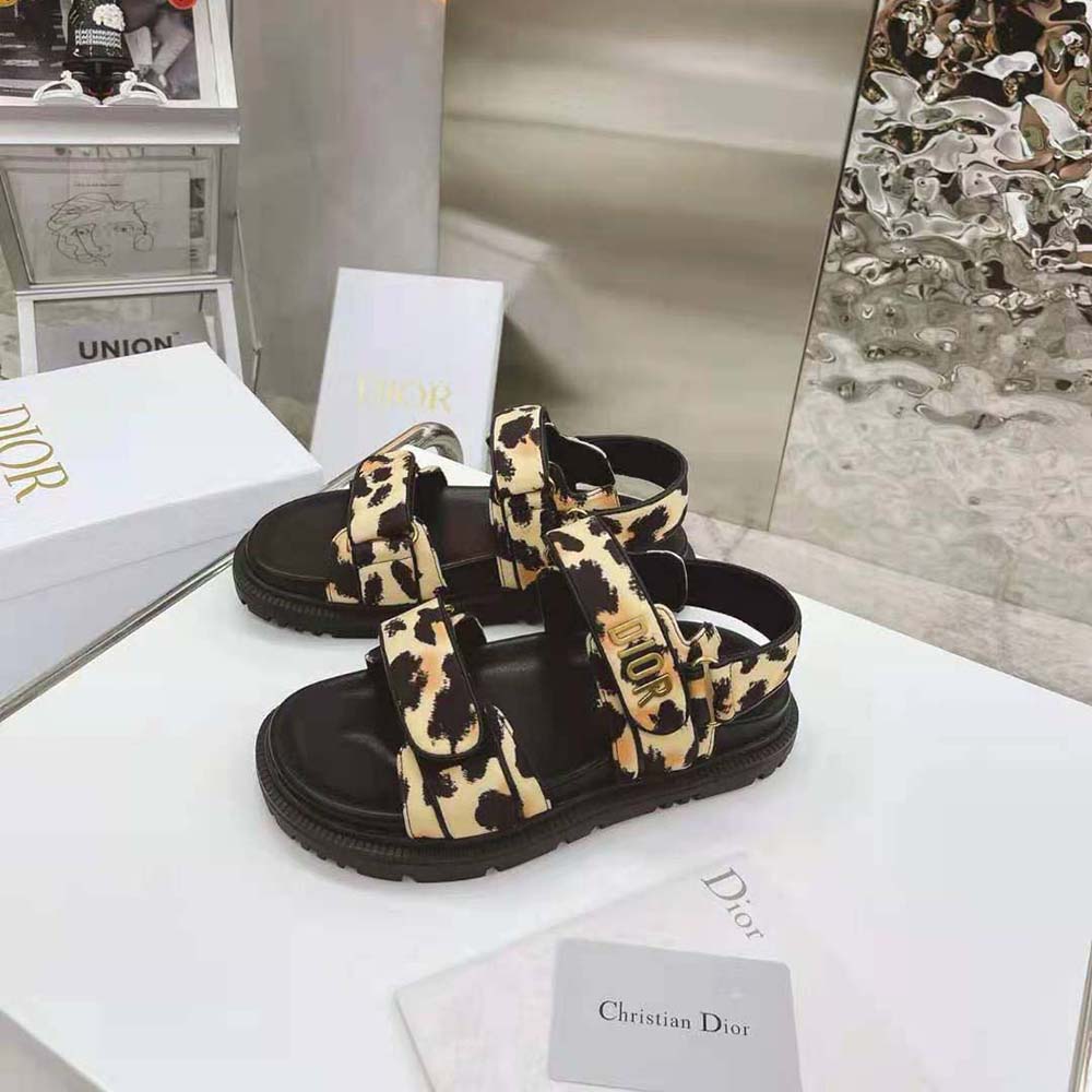 Overhead shot showing slip-on silhouette of Dior Women DiorAct Sandal