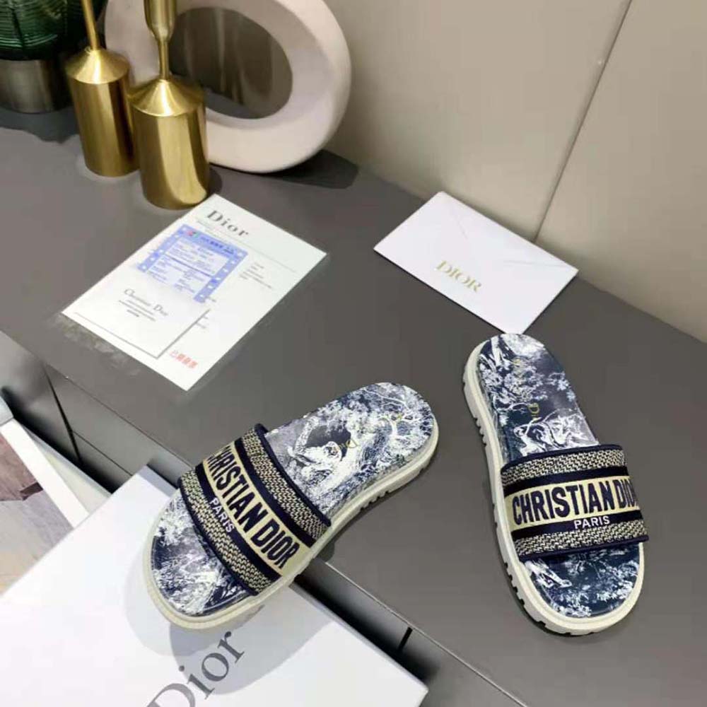 Top view highlighting slip-on silhouette of Dior Women Dway Slide sandal