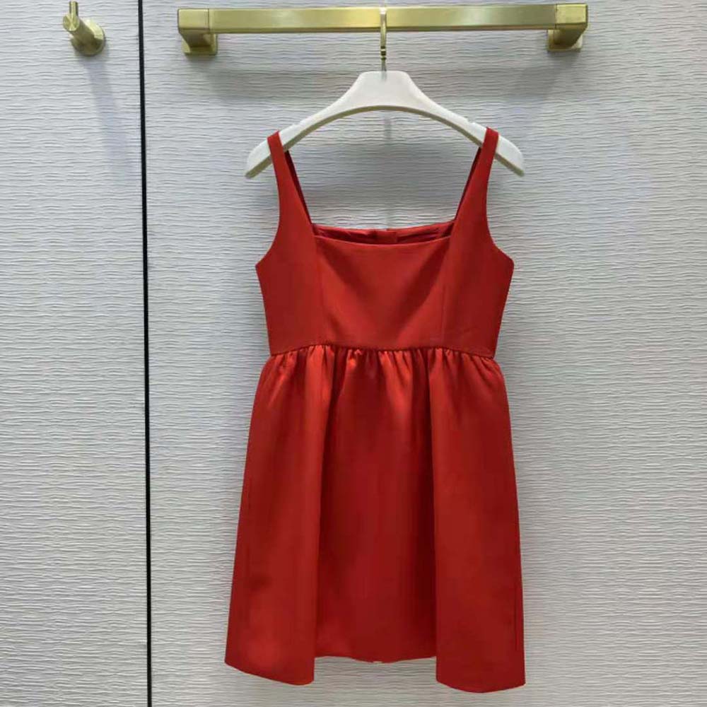Side profile showing fitted silhouette of Dior Women Short Zipped Dress Red Double-Sided Wool