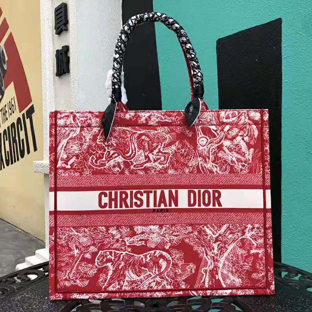 Close-up of reverse embroidery detail on Dior Women Small Dior Book Tote Raspberry