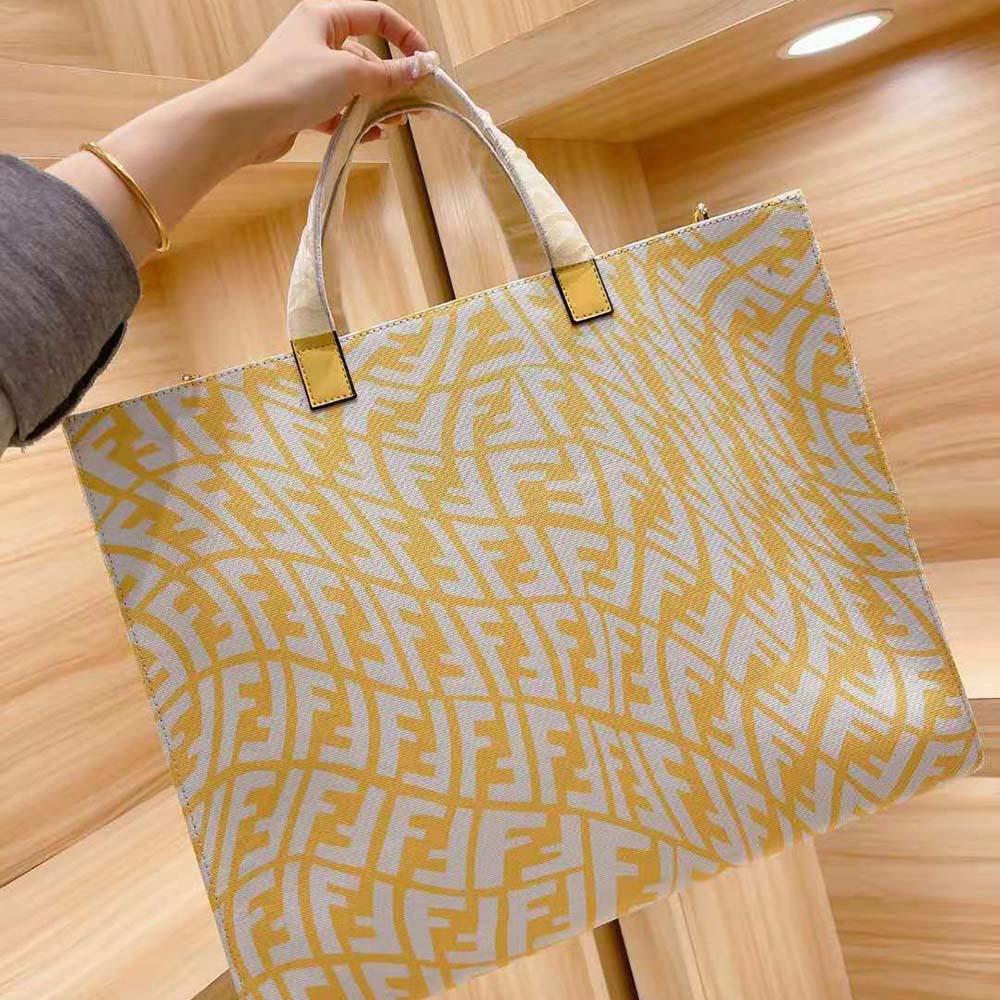 Fendi Women Shopper Yellow Glazed Canvas Bag - image 7