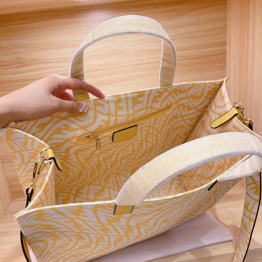 Fendi Women Shopper Yellow Glazed Canvas Bag - image 8