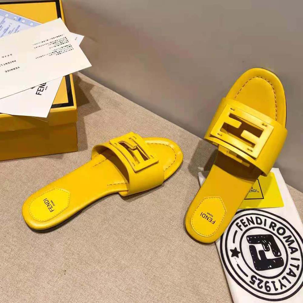 Fendi Women Signature Yellow Leather Slides in 0.4 inches Heel Height - image 8