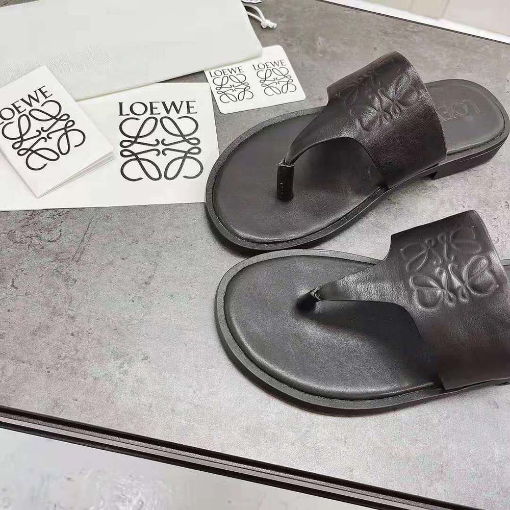 Loewe Women Anagram Flip Flop in Calfskin-Black - image 9