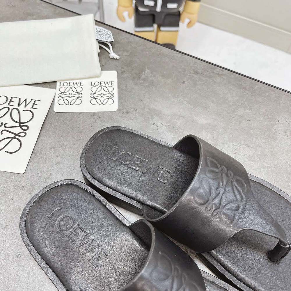 Loewe Women Anagram Flip Flop in Calfskin-Black - image 8