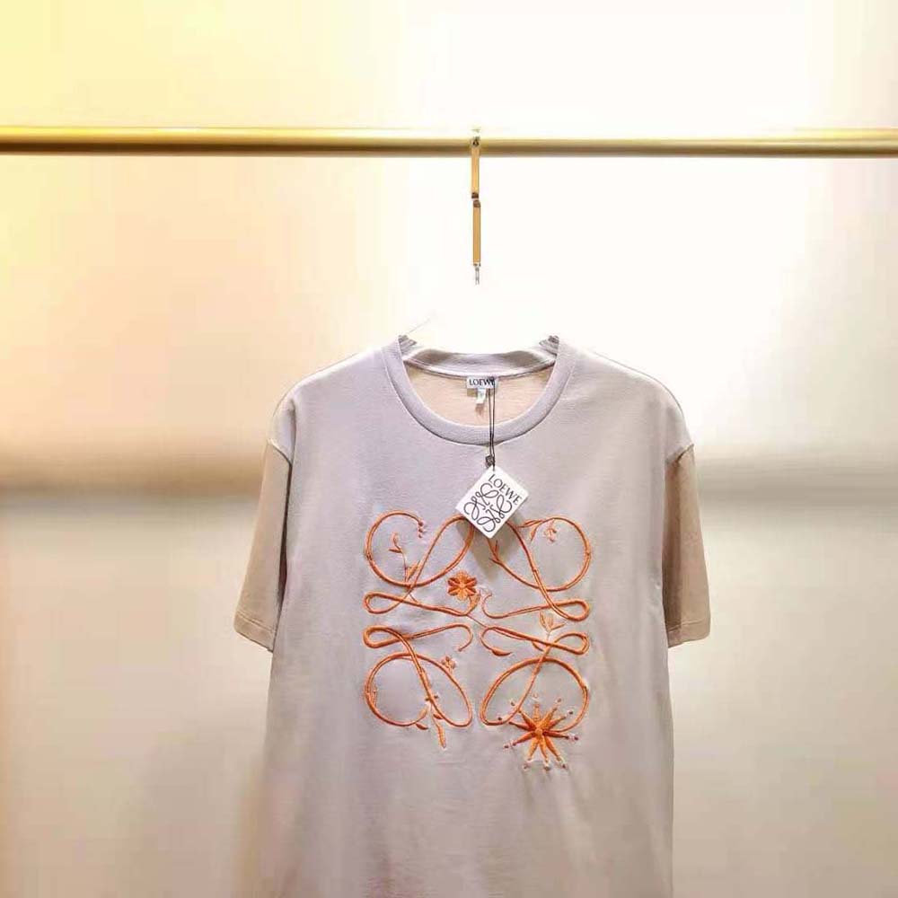 Loewe Women Boyfriend Anagram T-shirt in Cotton-Brown - image 4