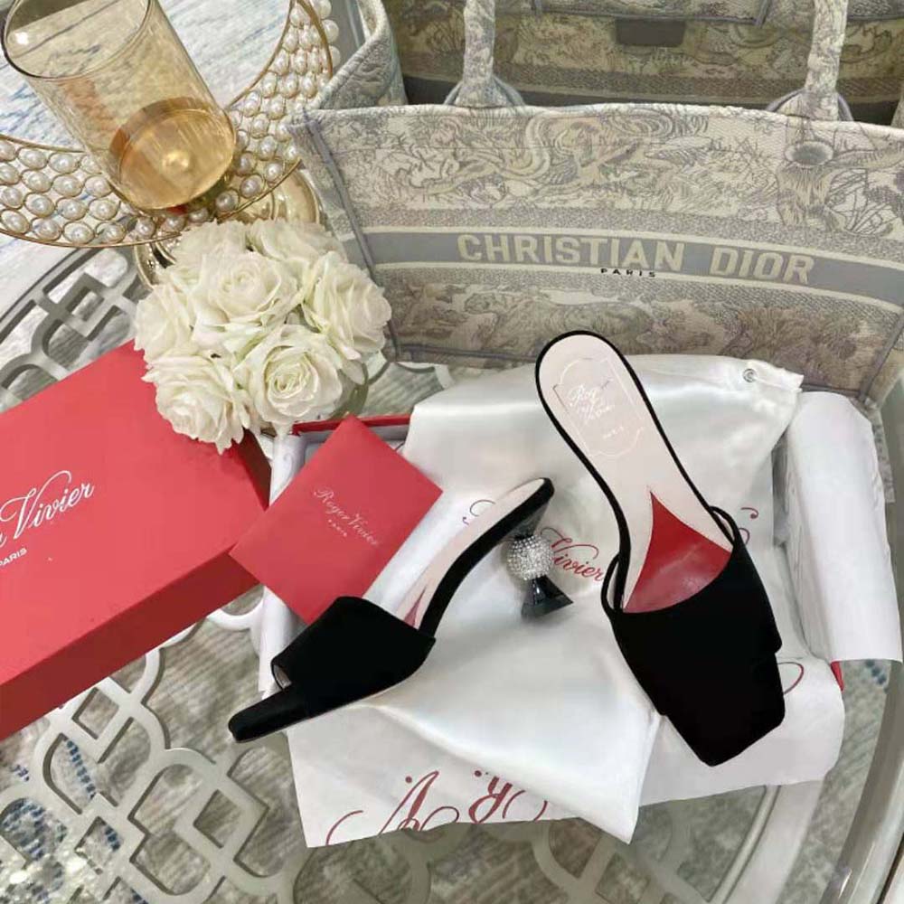 Close-up on crystal strass buckle of Roger Vivier Marlene Strass Mules