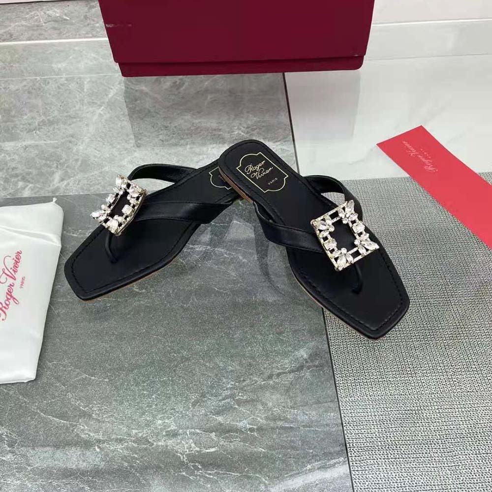 Roger Vivier Women Mini Broche Vivier Buckle Thong Mules in Leather-Black - image 4