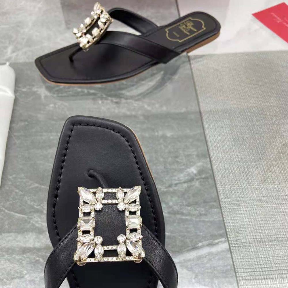 Roger Vivier Women Mini Broche Vivier Buckle Thong Mules in Leather-Black - image 6