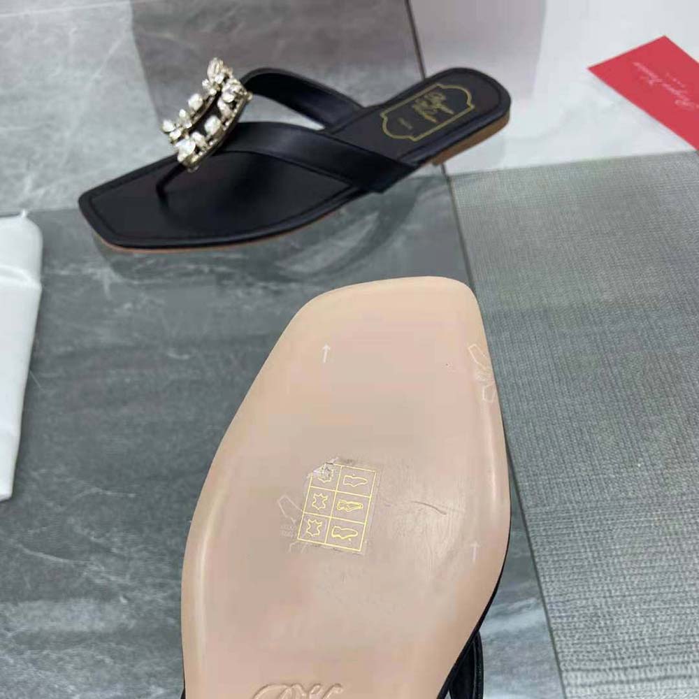 Roger Vivier Women Mini Broche Vivier Buckle Thong Mules in Leather-Black - image 8