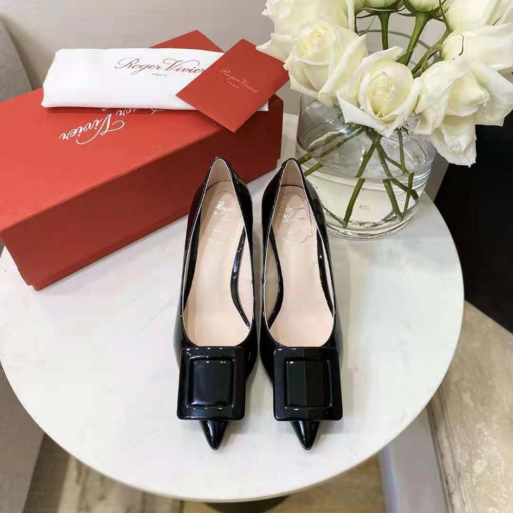 Close-up of signature square buckle on Roger Vivier Women Viv’ In The City Pumps