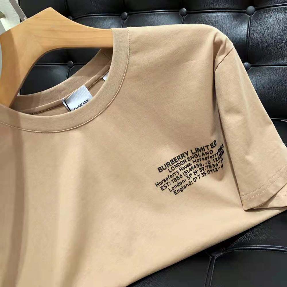 Burberry Women Location Print Cotton Oversized T-shirt-Sandy - image 4