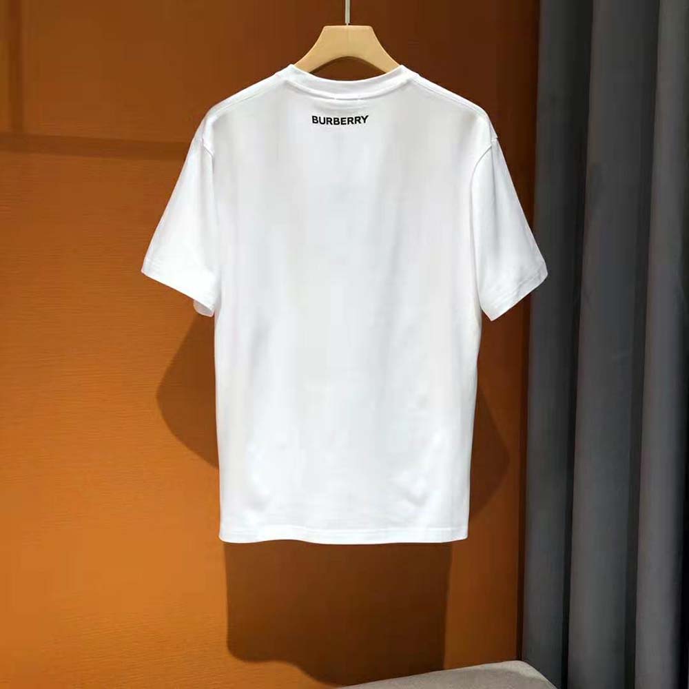 Side angle showing relaxed fit of Burberry Men Marine Sketch Print T-shirt