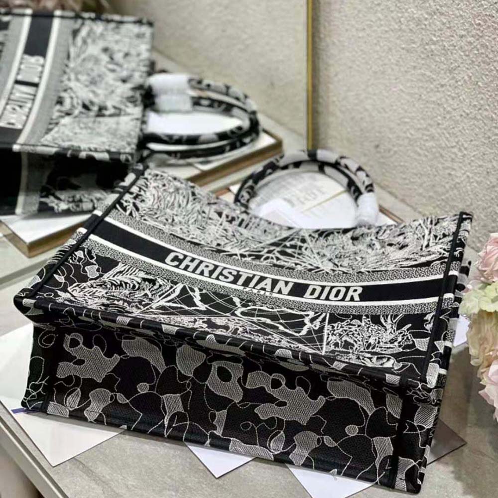 Dior Women Book Tote Black and White Dior Around the World Embroidery - image 6