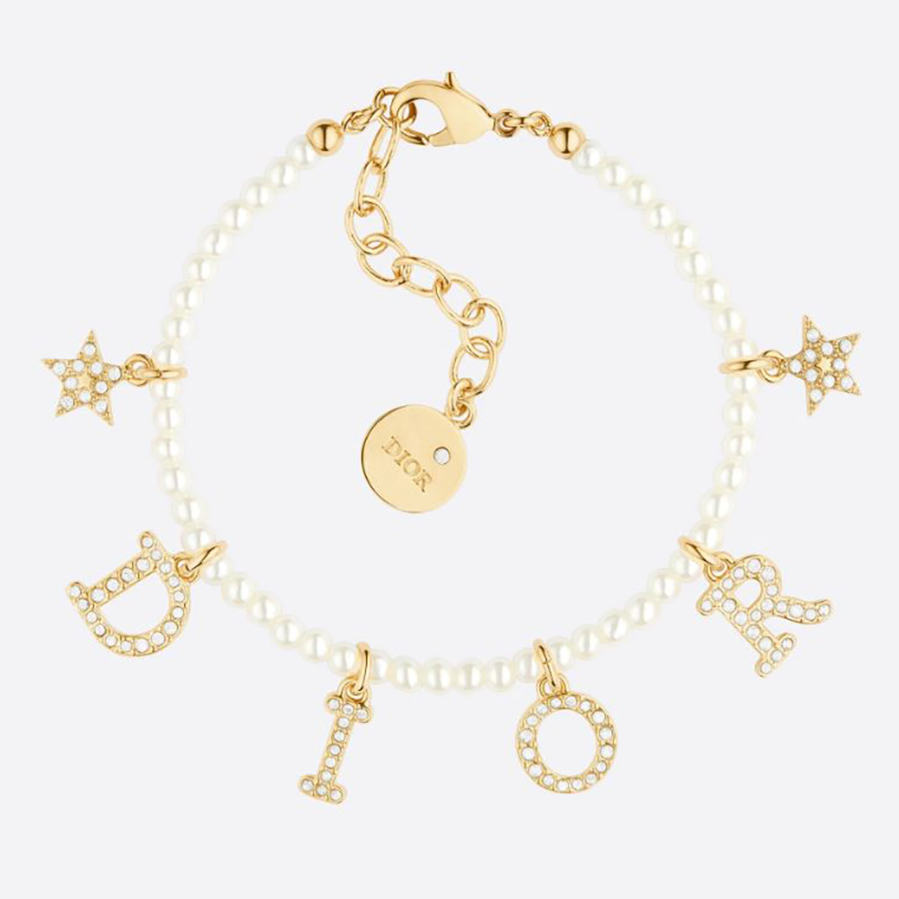 Close-up of Dior Women Dio(r)evolution Bracelet gold finish and pearls
