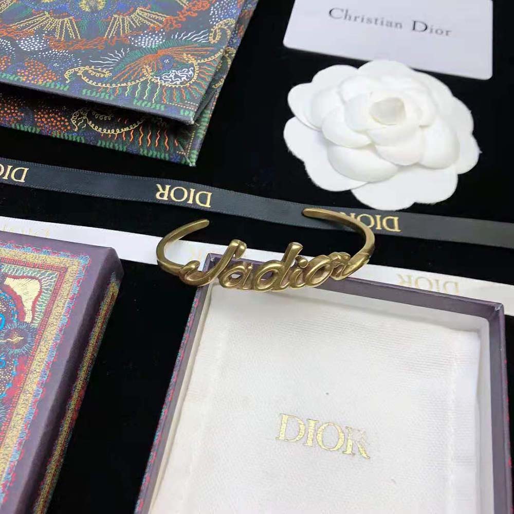 Side view of Dior Women J’Adior Bracelet showing clasp and finish