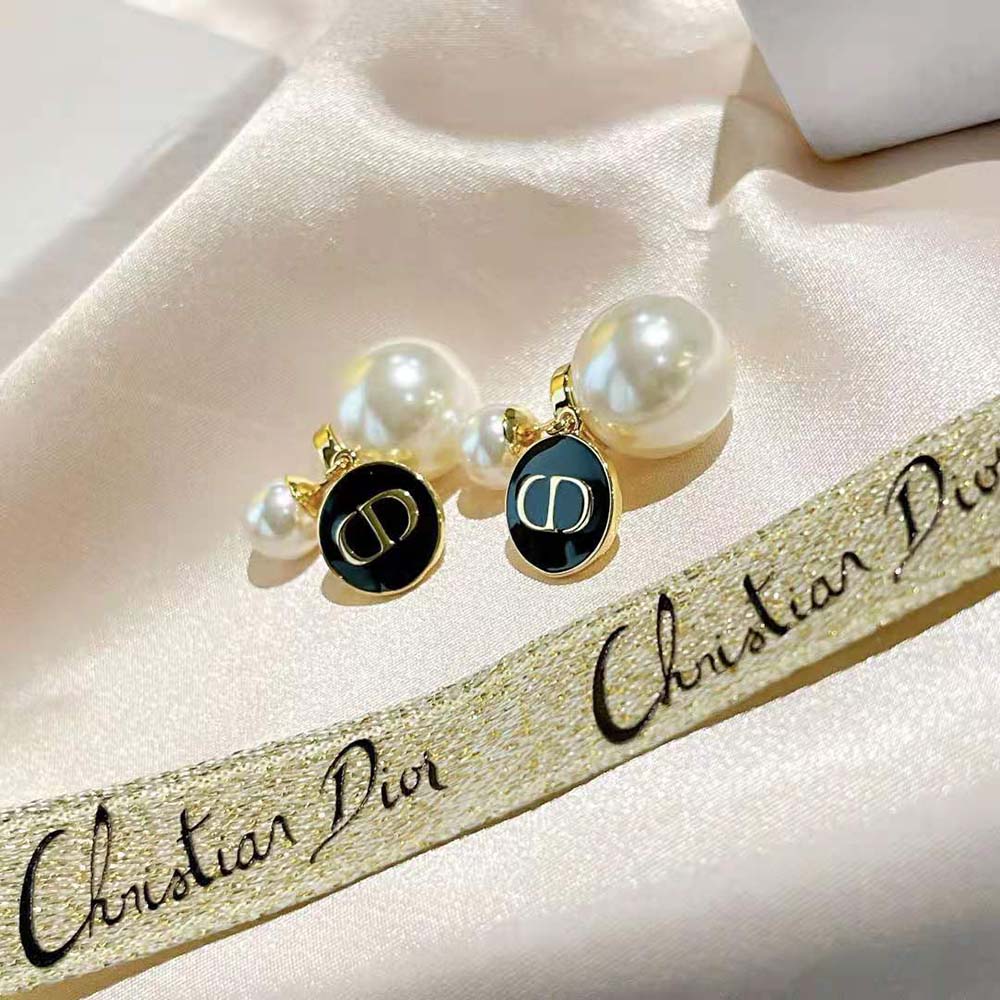 Dior Women Tribales earrings Gold-Finish Metal and White Resin Pearls with Black Lacquer - image 8
