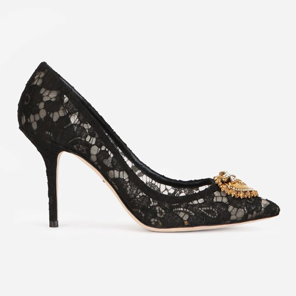 Side profile of Dolce Gabbana D&G Women Taormina Lace Pumps with Devotion Heart
