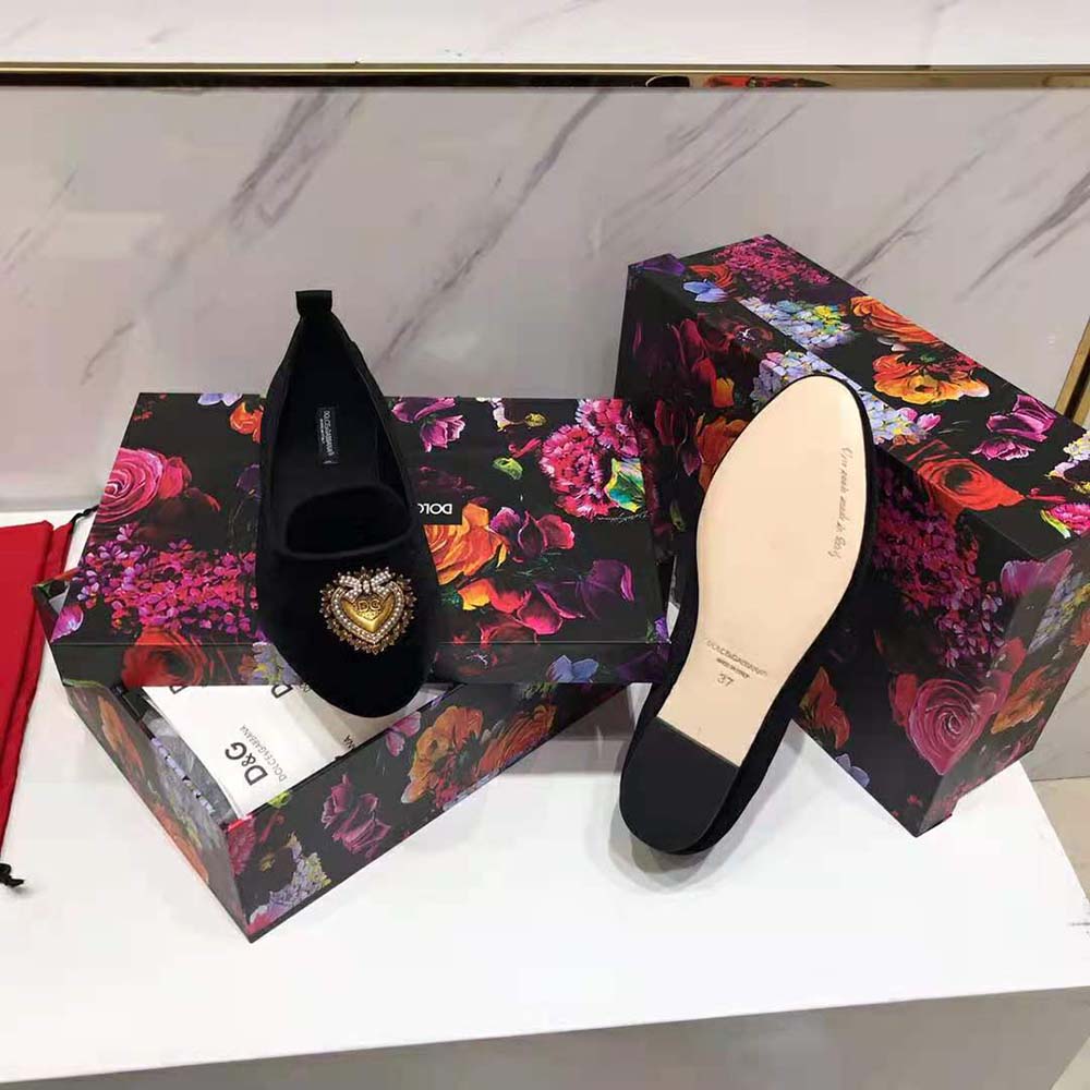 Dolce Gabbana D&G Women Velvet Devotion Slippers-Black - image 10
